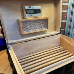 Cigarloong Puro Kutusu Nemlendirici Humidifier Dikdörtgen Şeffaf Jel - 2